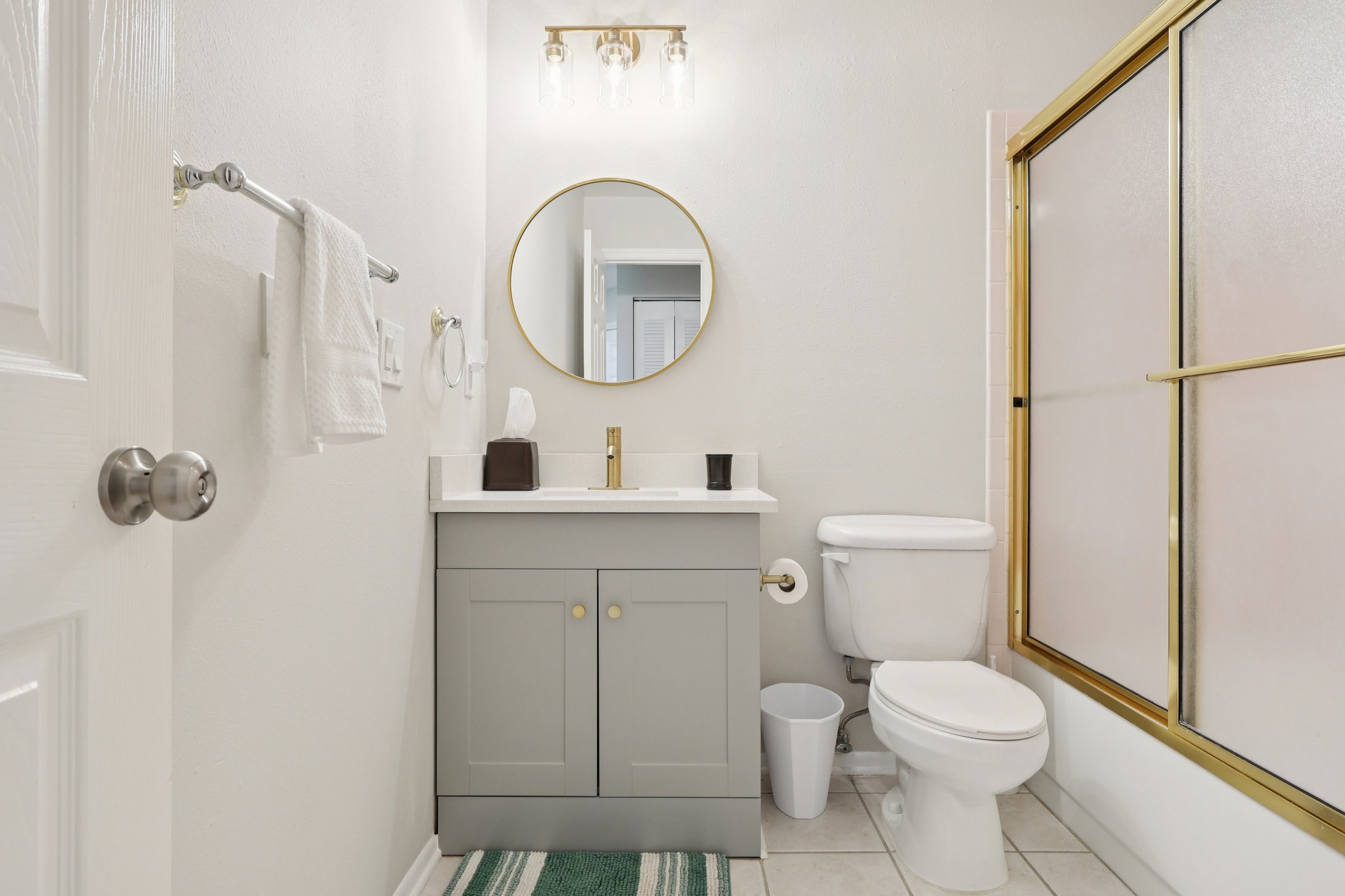 Magnolia Pl-S0111-022.jpg