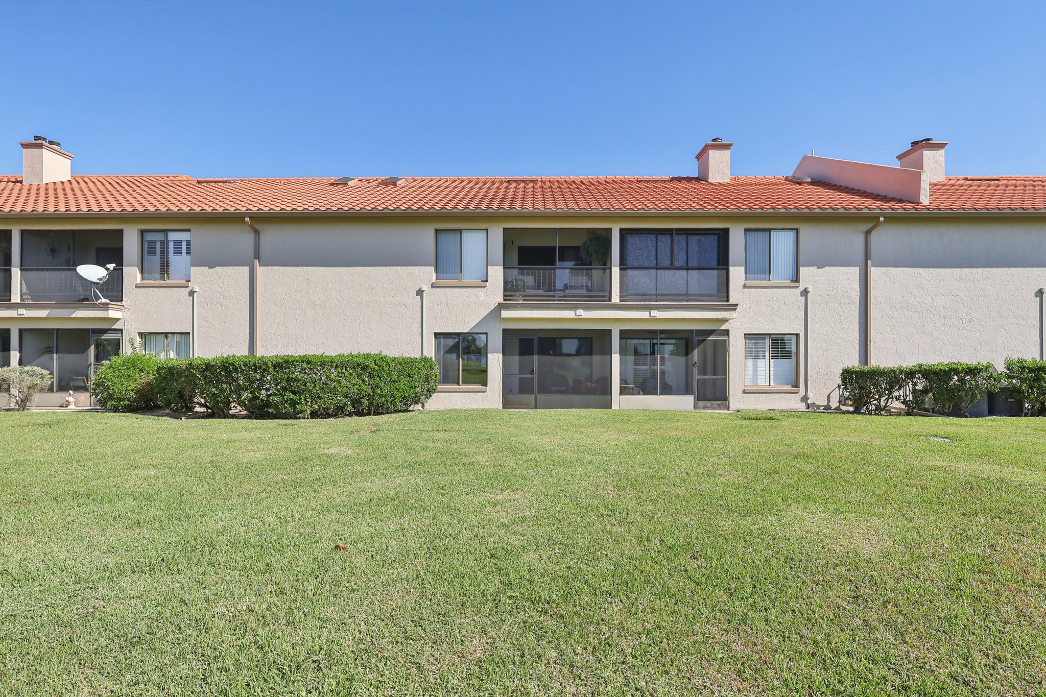 Magnolia Pl-S0111-036.jpg