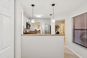 Magnolia Pl-S0111-012.jpg