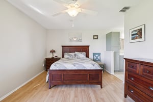 Magnolia Pl-S0111-025.jpg