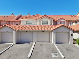 Magnolia Pl-S0111-038.jpg