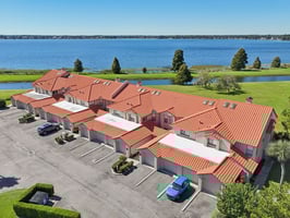 Magnolia Pl-S0111-042.jpg