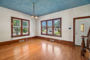 703 N 7th Ave-S0907-005.jpg