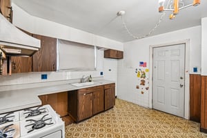 703 N 7th Ave-S0907-013.jpg