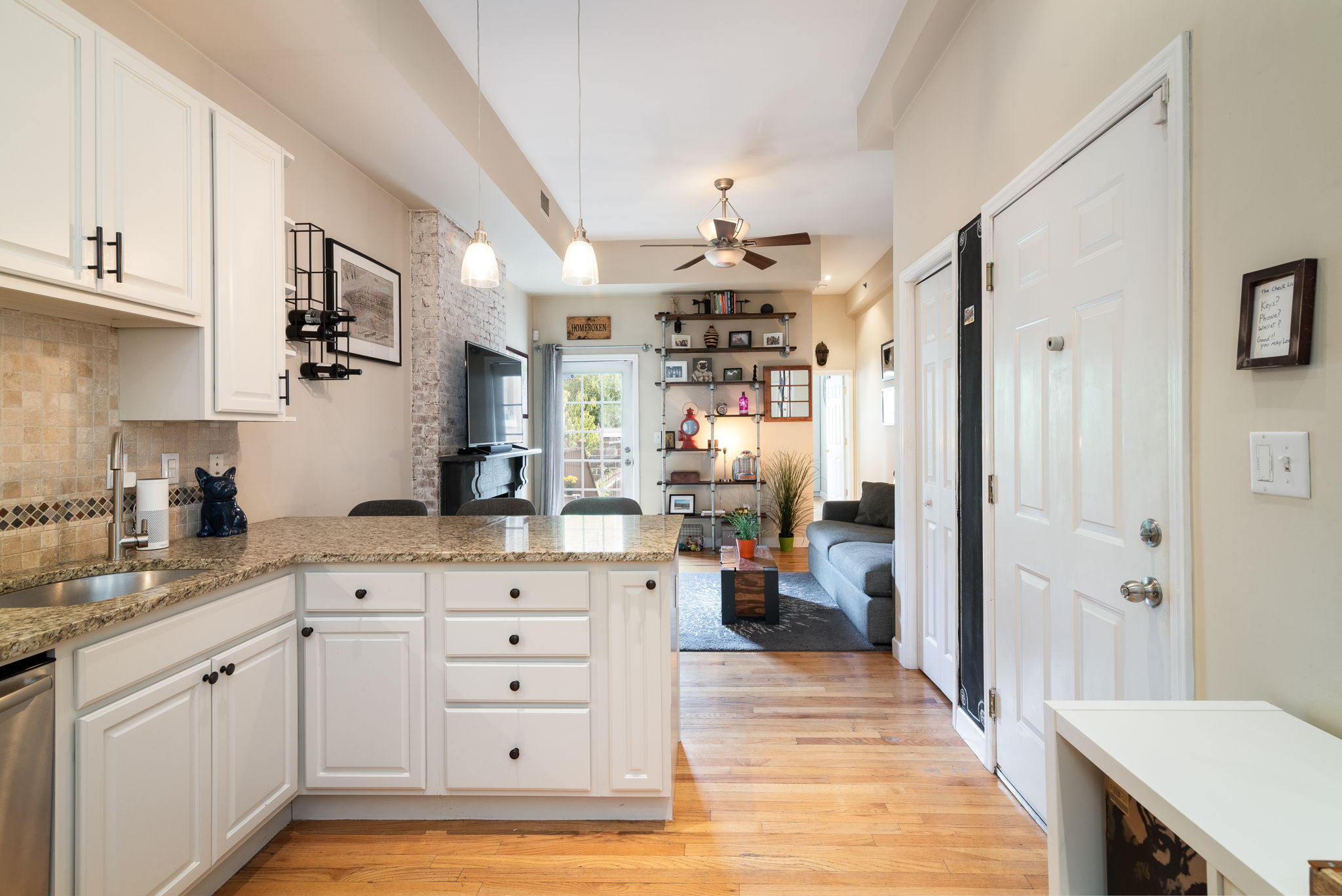  703 Park Ave Apartment 2, Hoboken, NJ 07030, US Photo 13