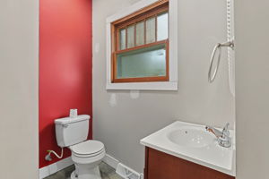  Photo 36
