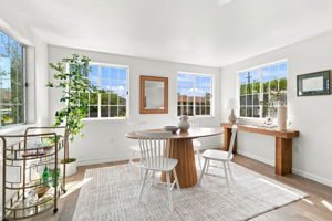 015_F8_703 Seaside St