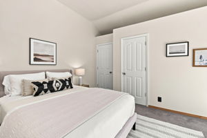 020_F8_703 Seaside St