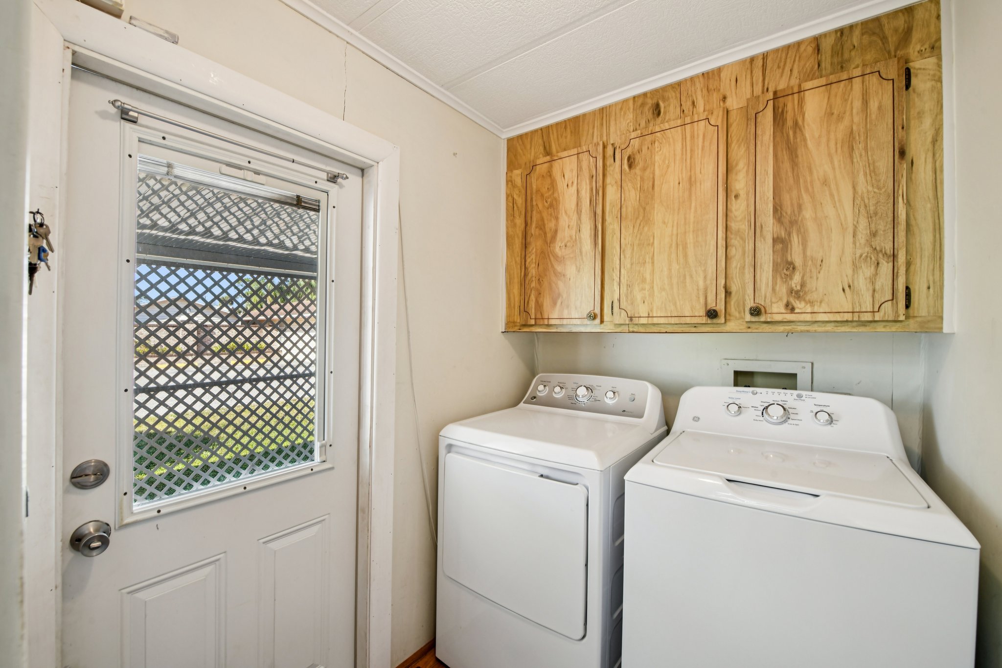 Whippoorwill Ln-S1511-018.jpg