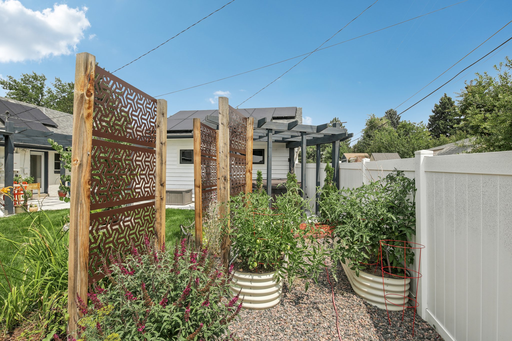 E 6th Avenue Pkwy-047.jpg