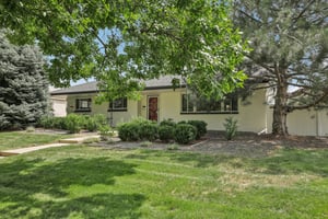 E 6th Avenue Pkwy-003.jpg