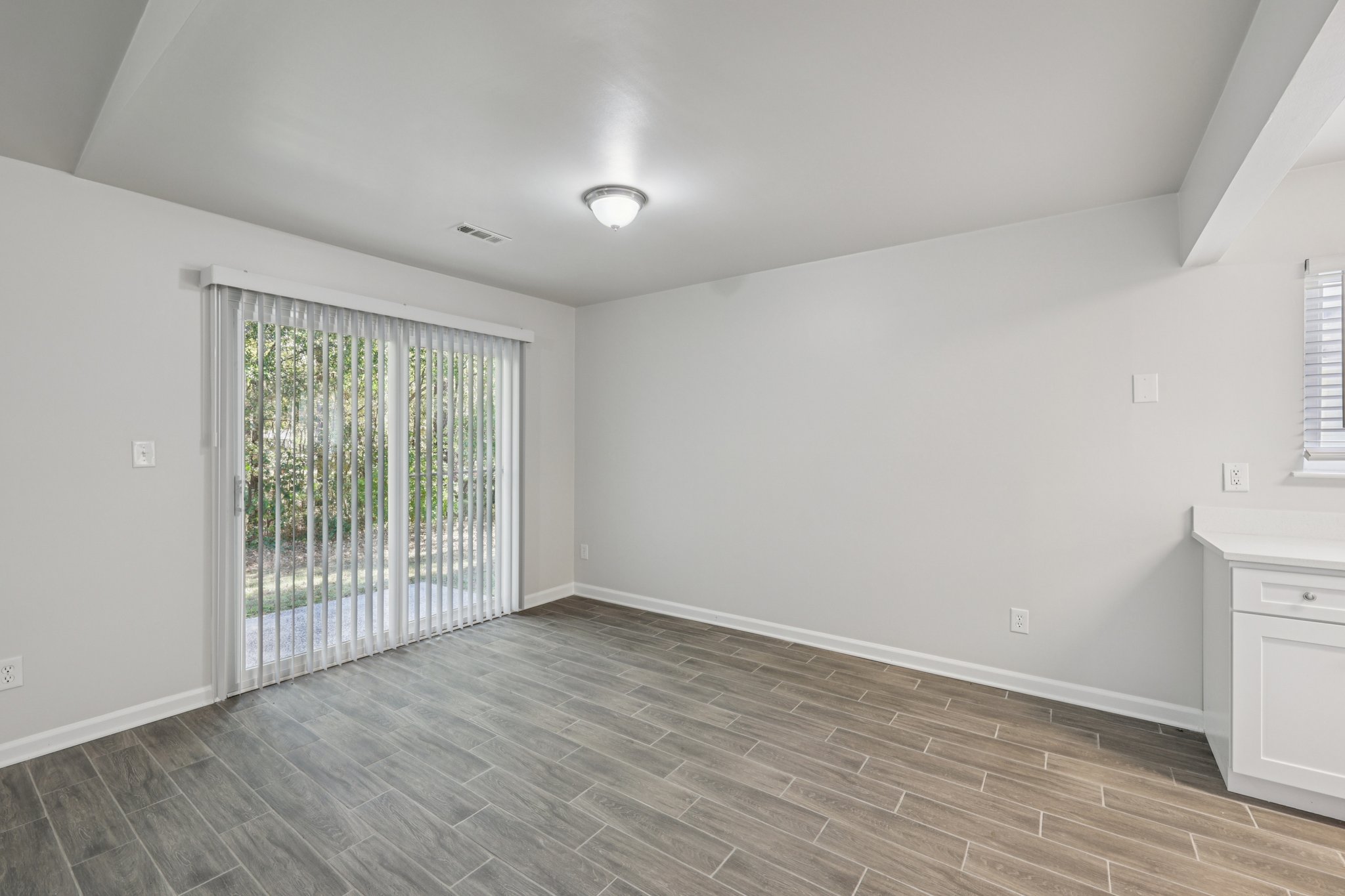 Huntsmaster Dr-S0511-014.jpg