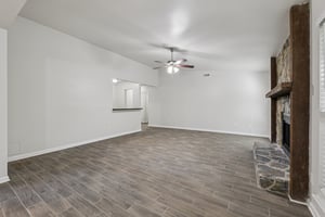 Huntsmaster Dr-S0511-011.jpg