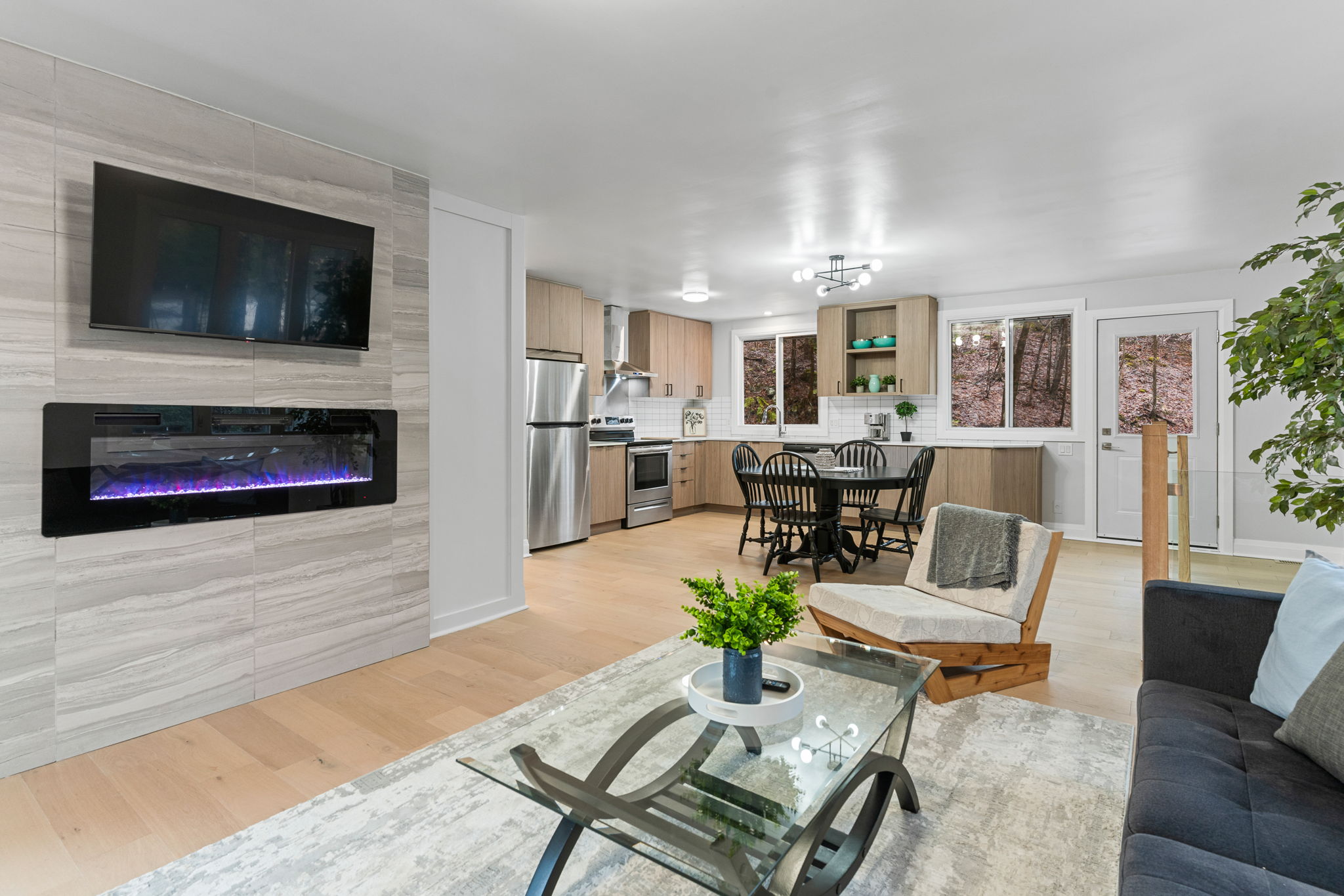  Photo 108