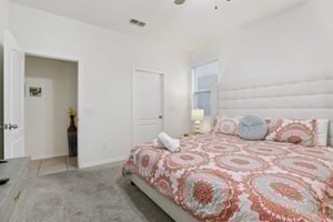 Oakwood St-0506-019.jpg