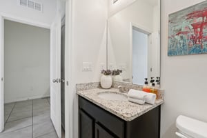 Oakwood St-0506-028.jpg