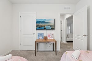 Oakwood St-0506-036.jpg