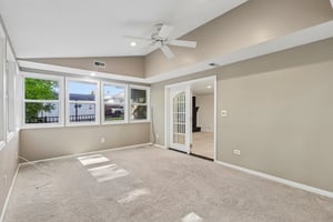 W Parkview Dr-S2509-018.jpg