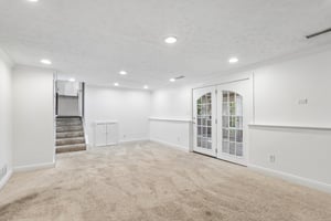 W Parkview Dr-S2509-021.jpg