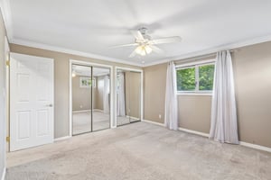 W Parkview Dr-S2509-032.jpg