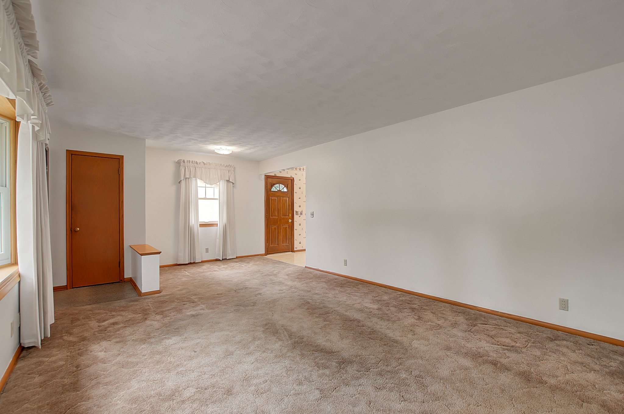 7037 France Ave N, Minneapolis, MN 55429, USA Photo 7