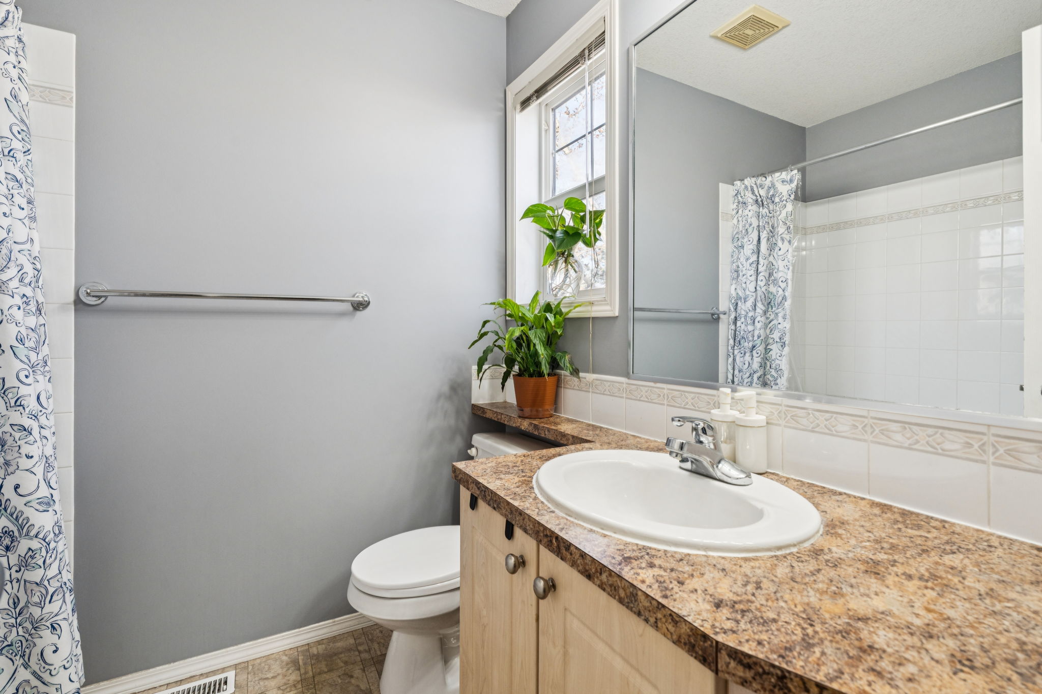 02.13.2026 - Ravi Behal - 7038 16 Ave SE 1224_19