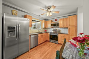 Photo 7