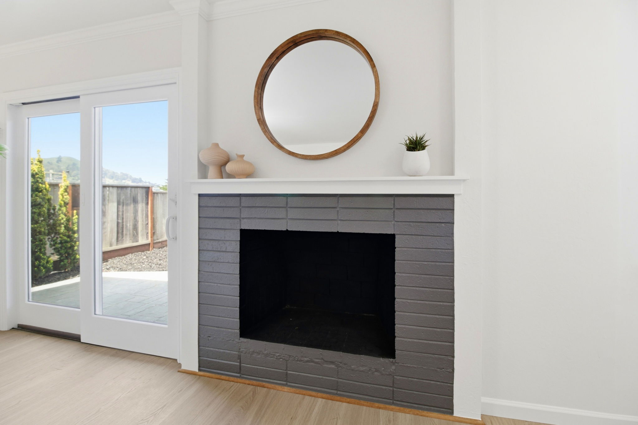 010_F8_704 Alta Vista Dr