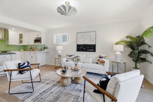 011_F8_704 Alta Vista Dr