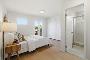 031_F8_704 Alta Vista Dr