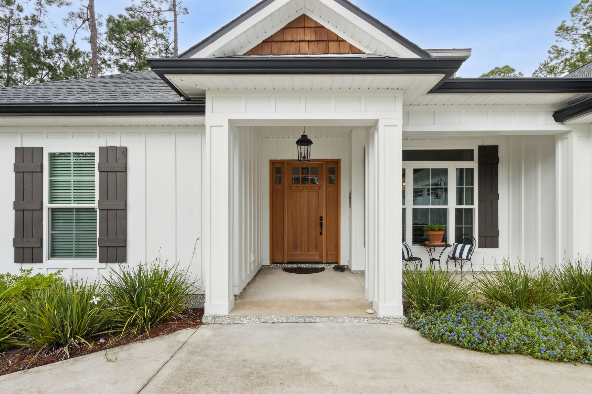 Front Entry Detail