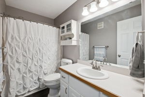 12_Interior
