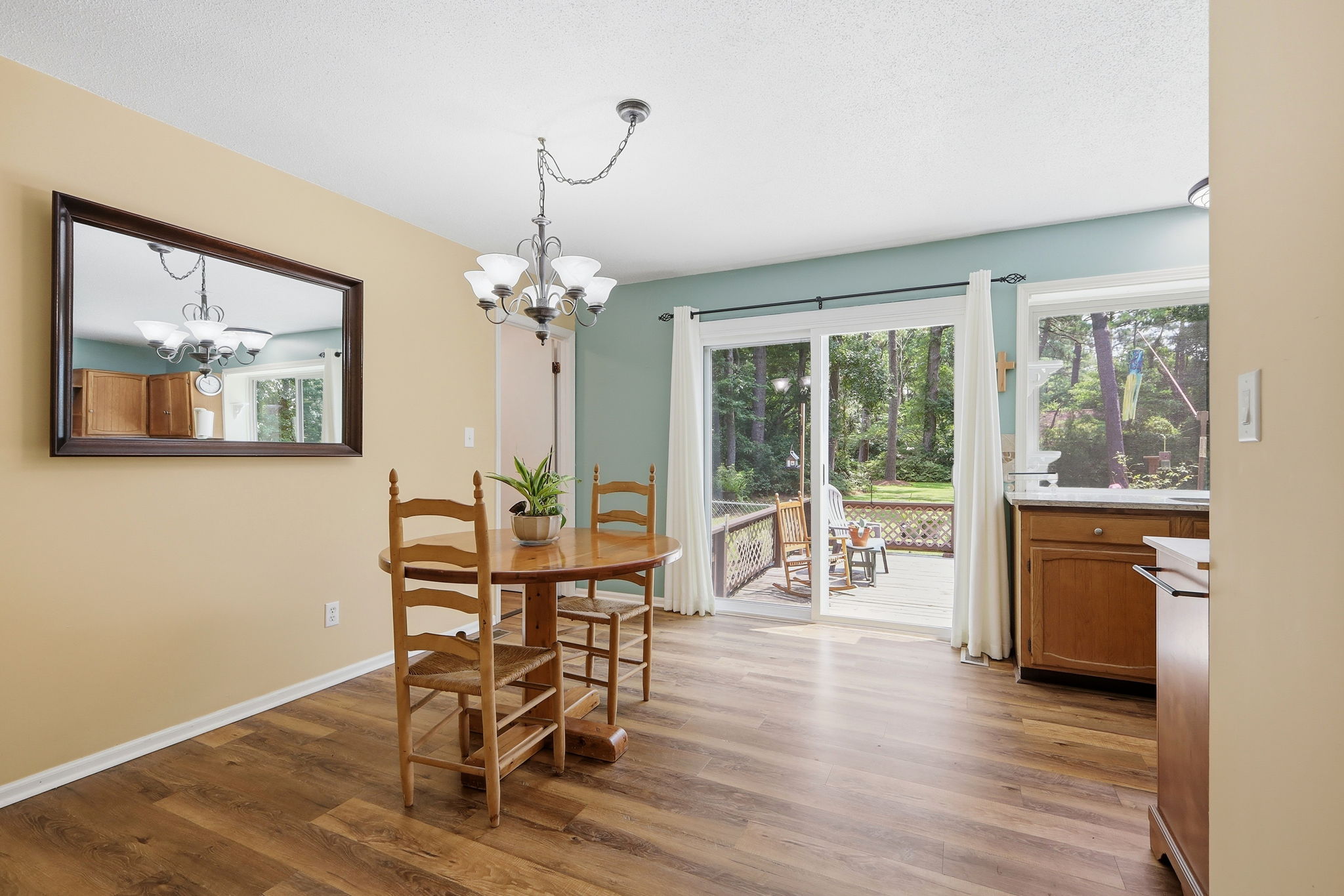 Dining Room/Kitchen