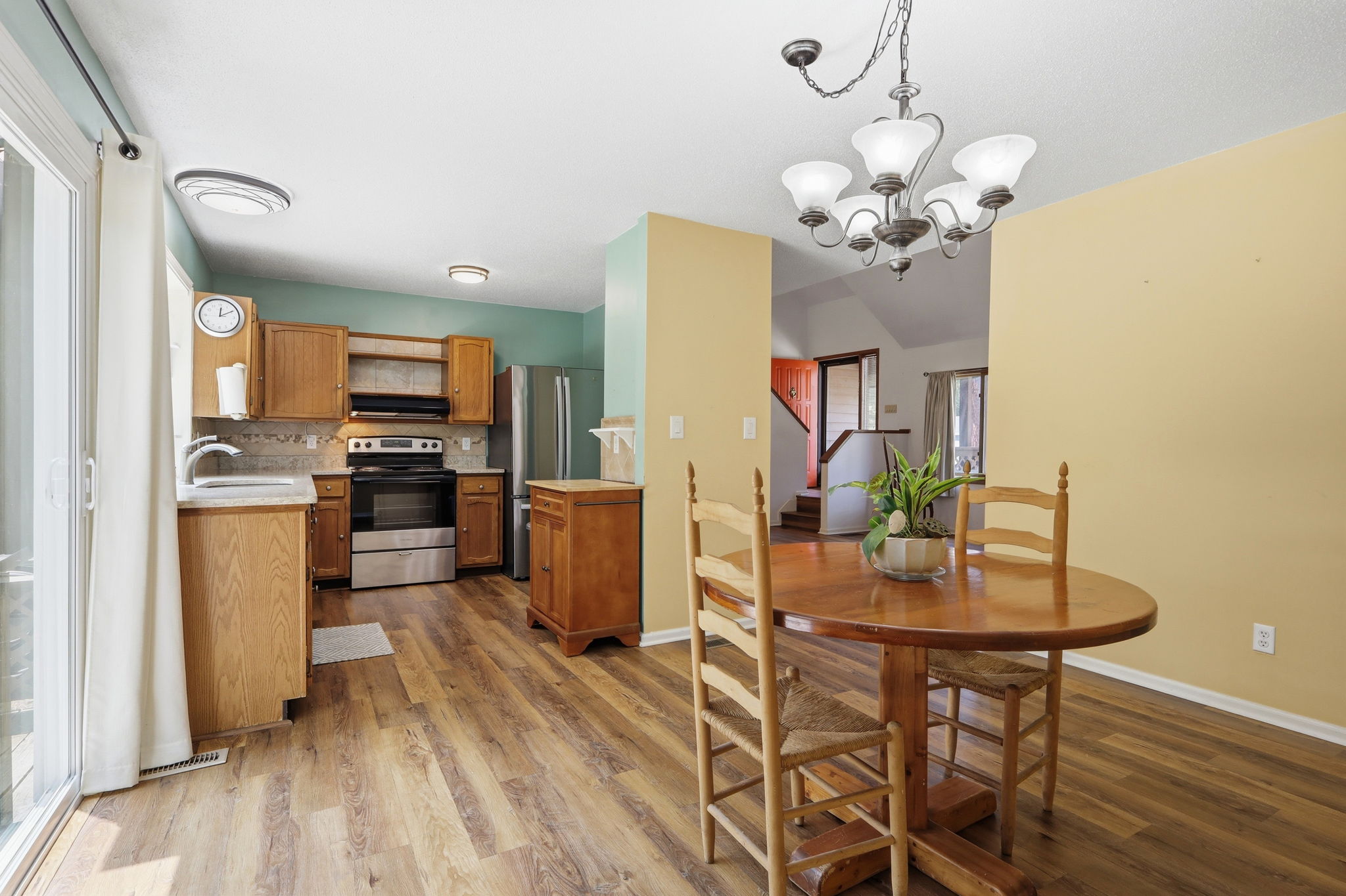 Dining Room/Kitchen