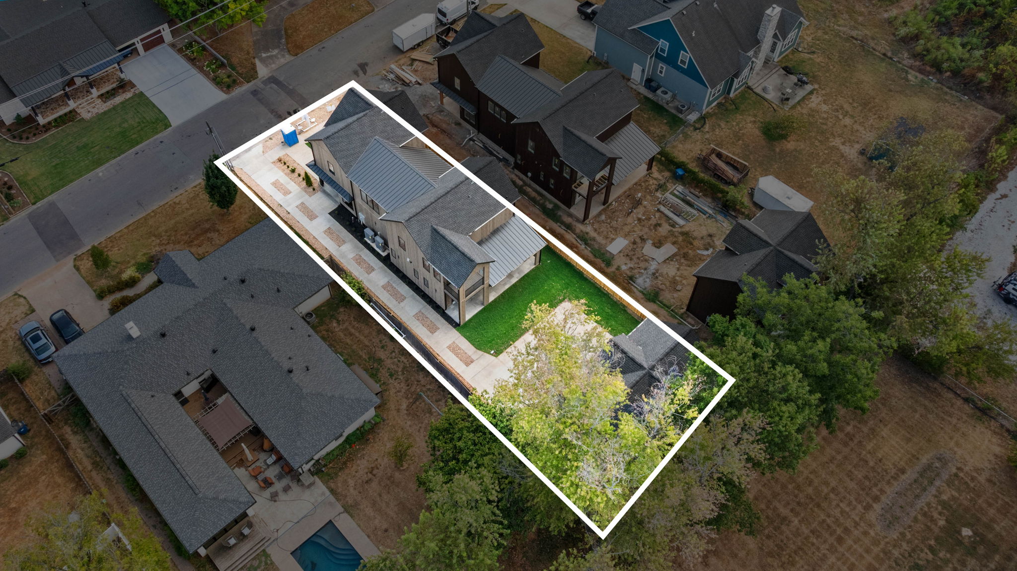  Photo 61