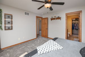 17-Primary Bedroom