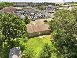  Photo 40