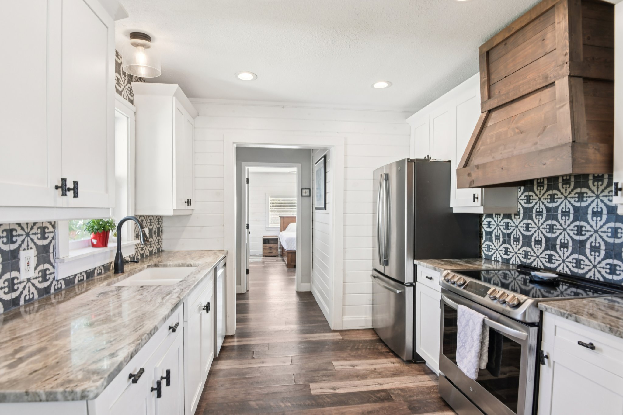 W Fribley St-S1701-013.jpg