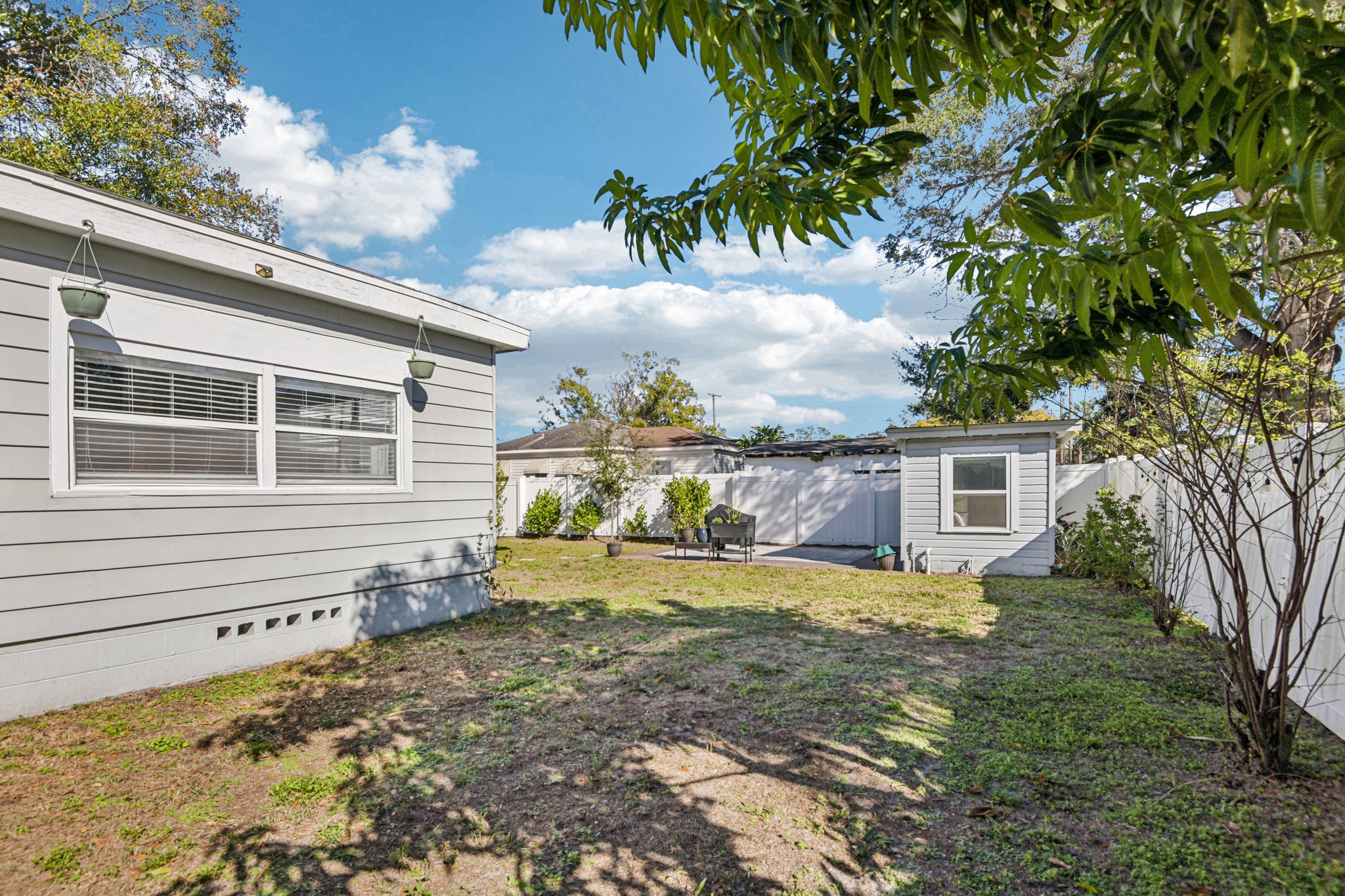 W Fribley St-S1701-029.jpg