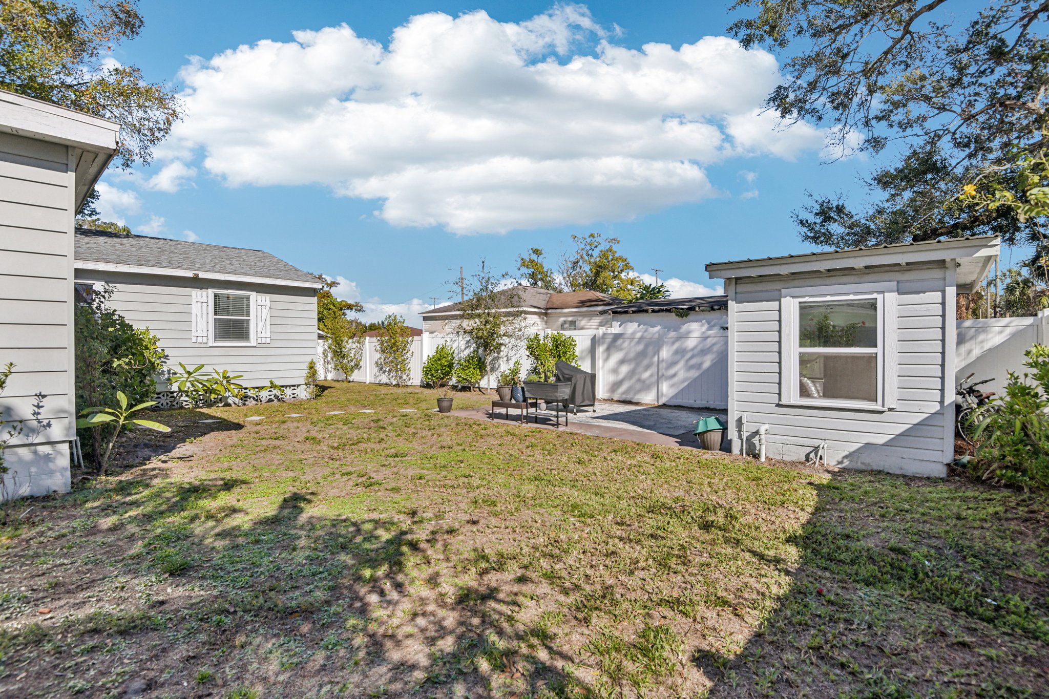 W Fribley St-S1701-030.jpg