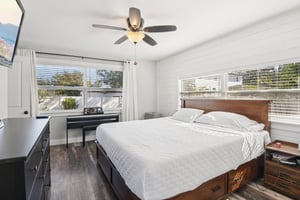 W Fribley St-S1701-017.jpg