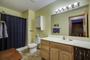 19_Lower Bath