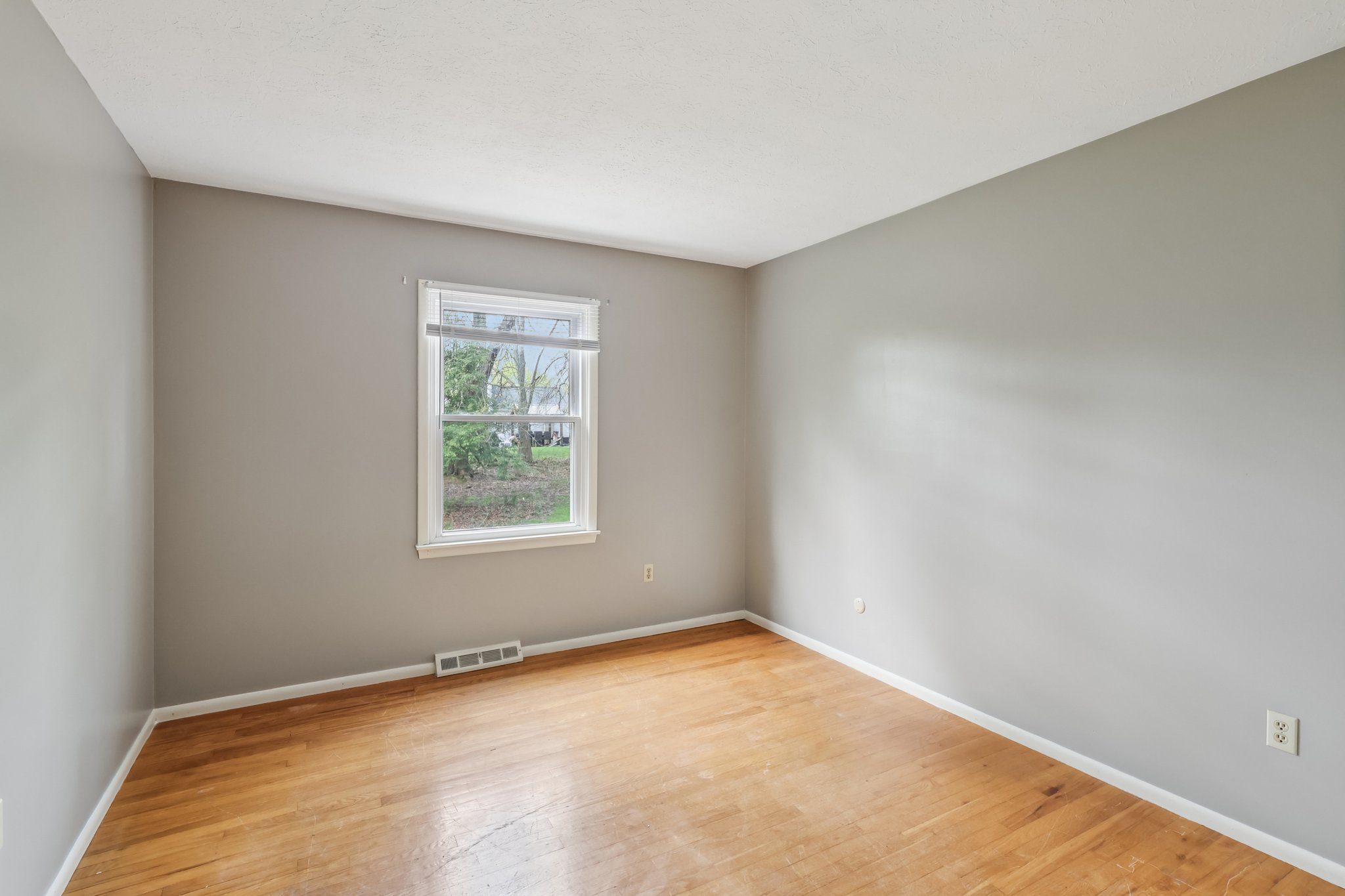 Teal Cove-S1704-029.jpg