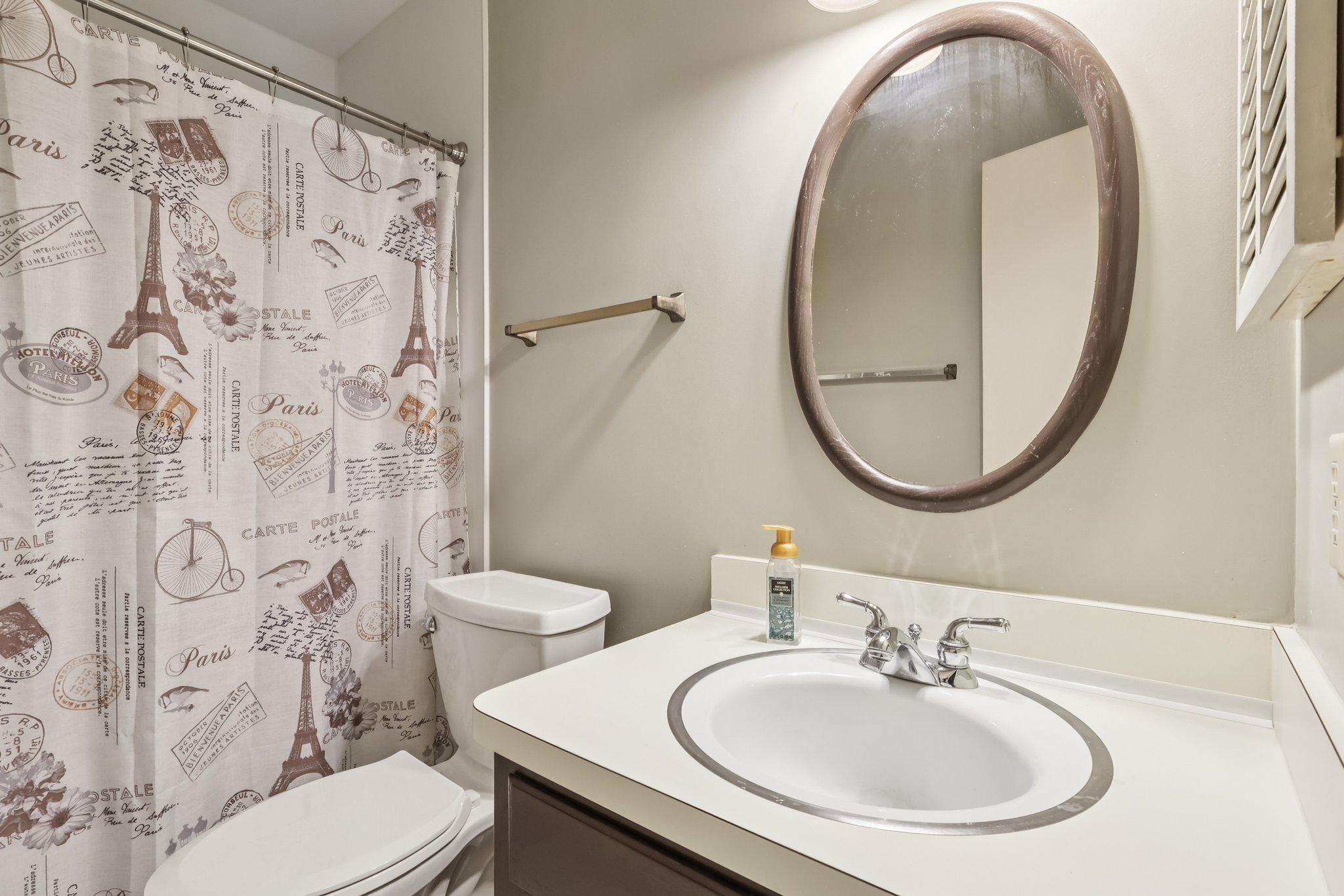 Teal Cove-S1704-033.jpg