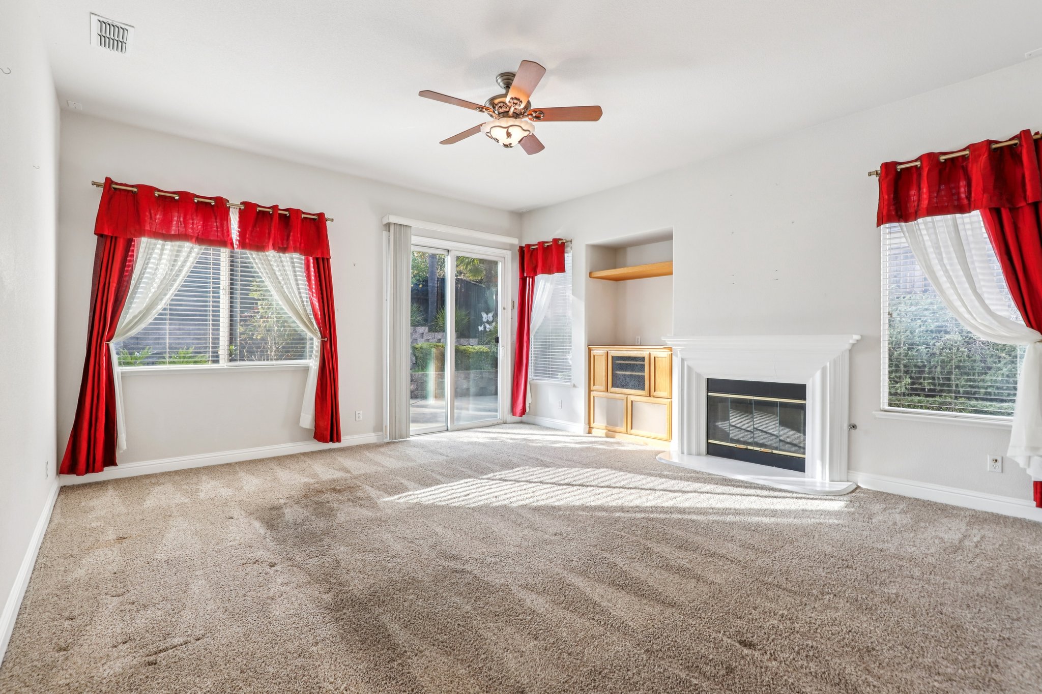 Barranca Dr-S3112-012.jpg