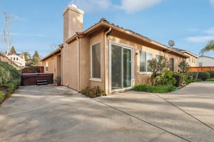 Barranca Dr-S3112-051.jpg