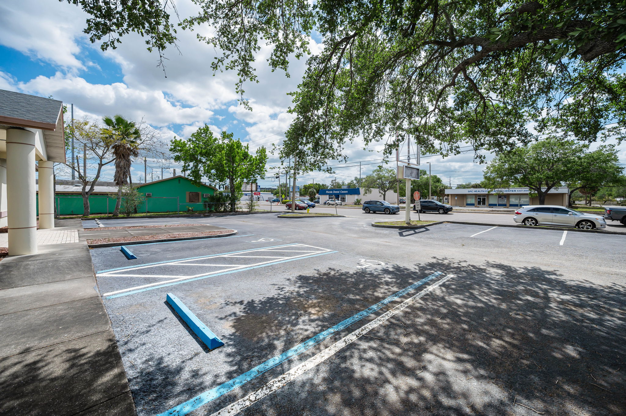 Parking Lot3