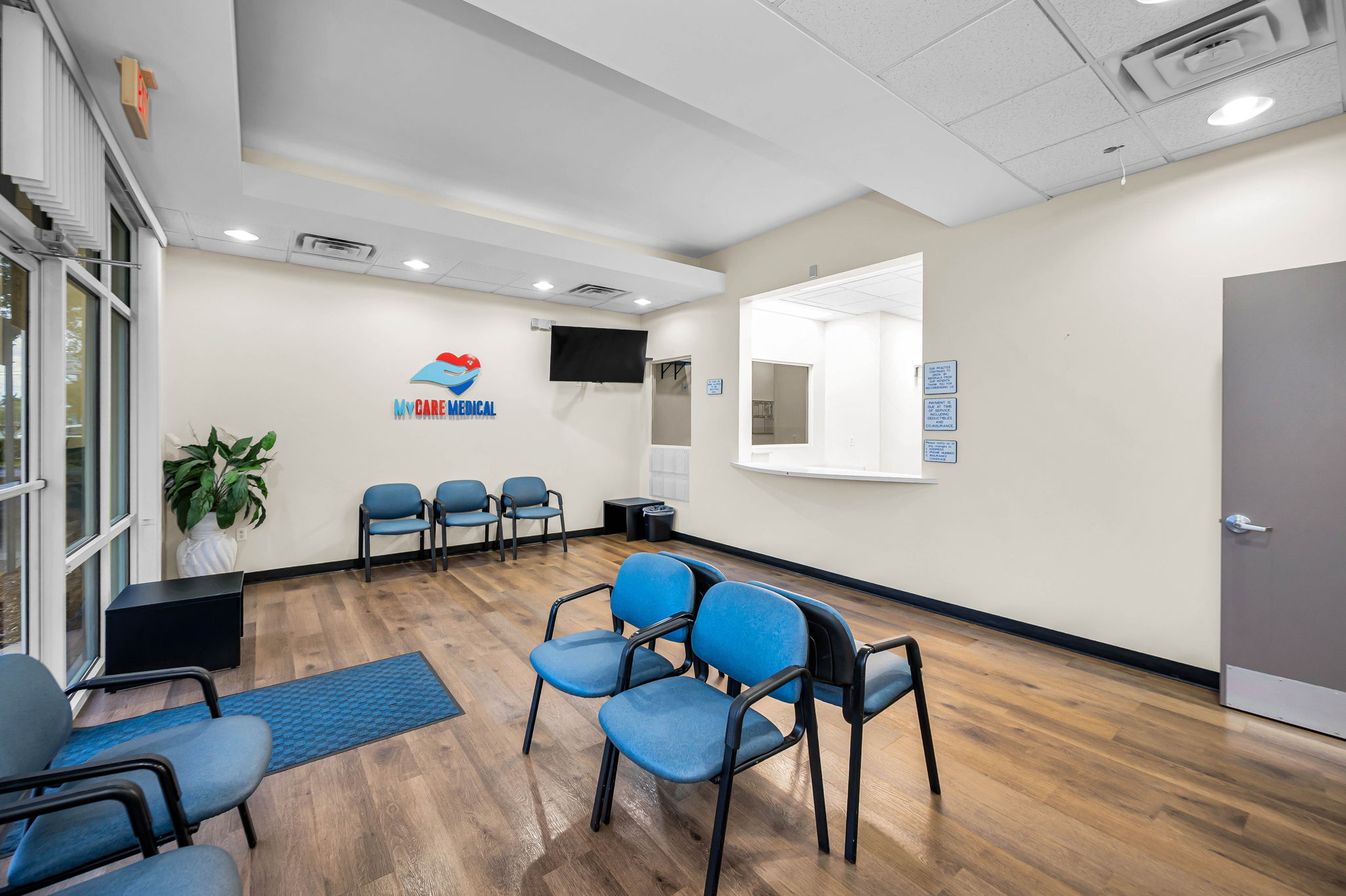 Waiting Area3