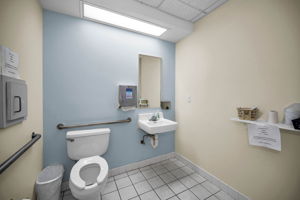 Bathroom2