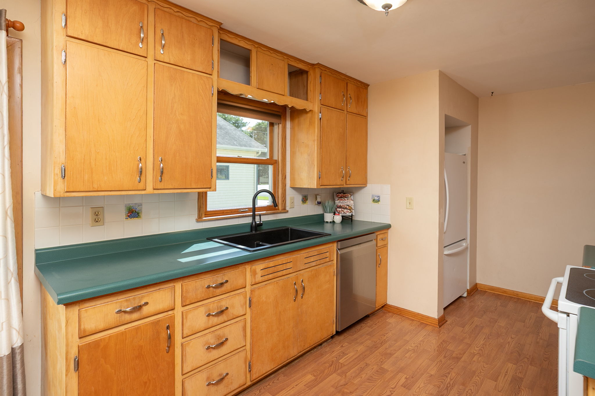 15-Kitchen